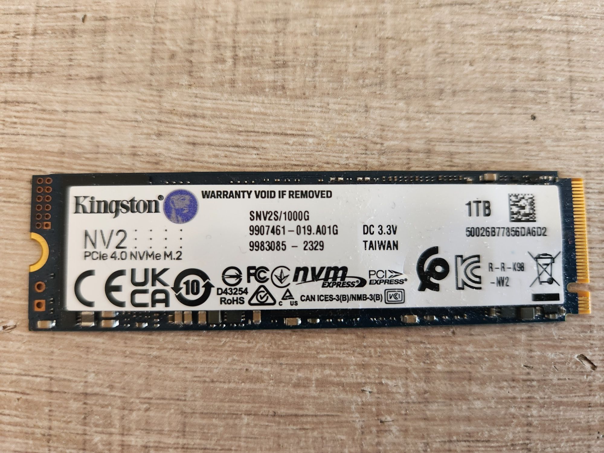 SSD диск Kingston NV2 1TB M.2 2280 NVMe PCIe 4.0 x4 (SNV2S/1000G)