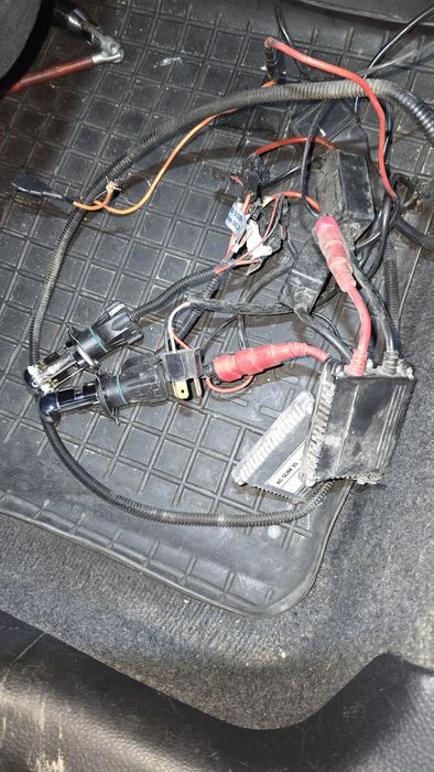 Комплект ксенону H4