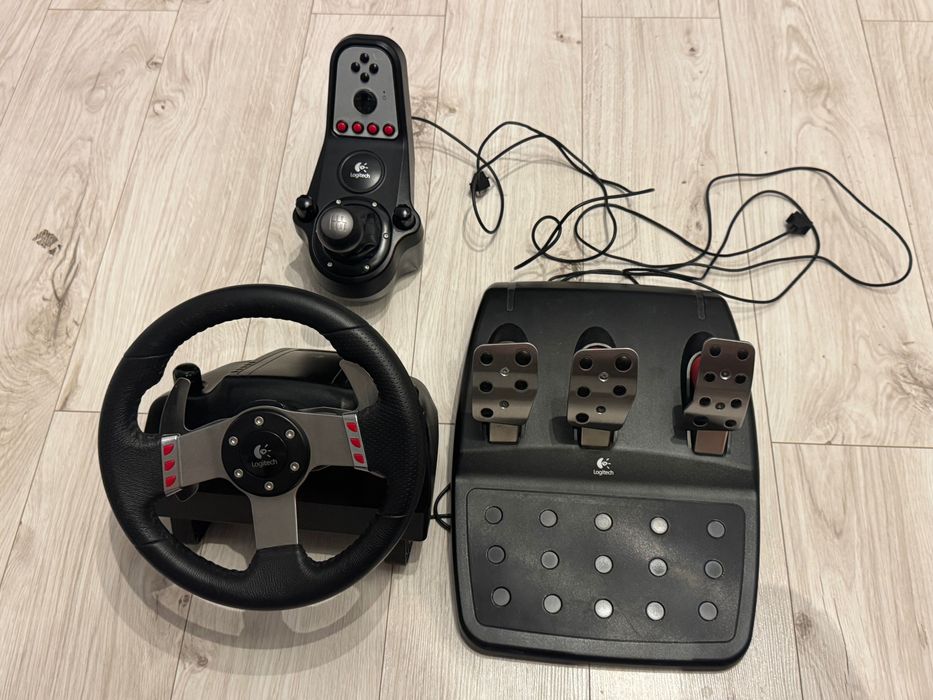 Kierownica Logitech G27