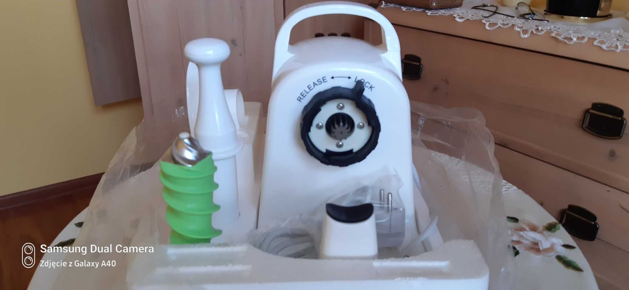 Healthy juicer electric by Lexen-elektryczna wyciskarka do soków