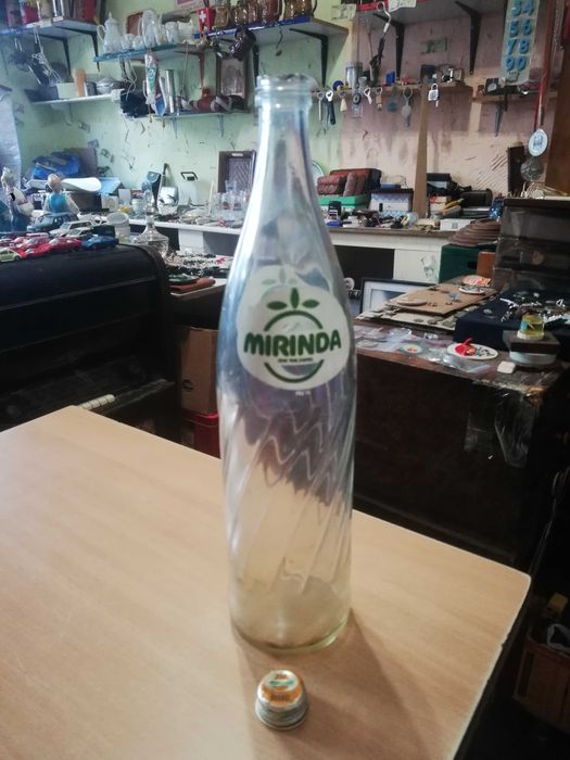 Stara butelka szklana Mirinda PRL     M