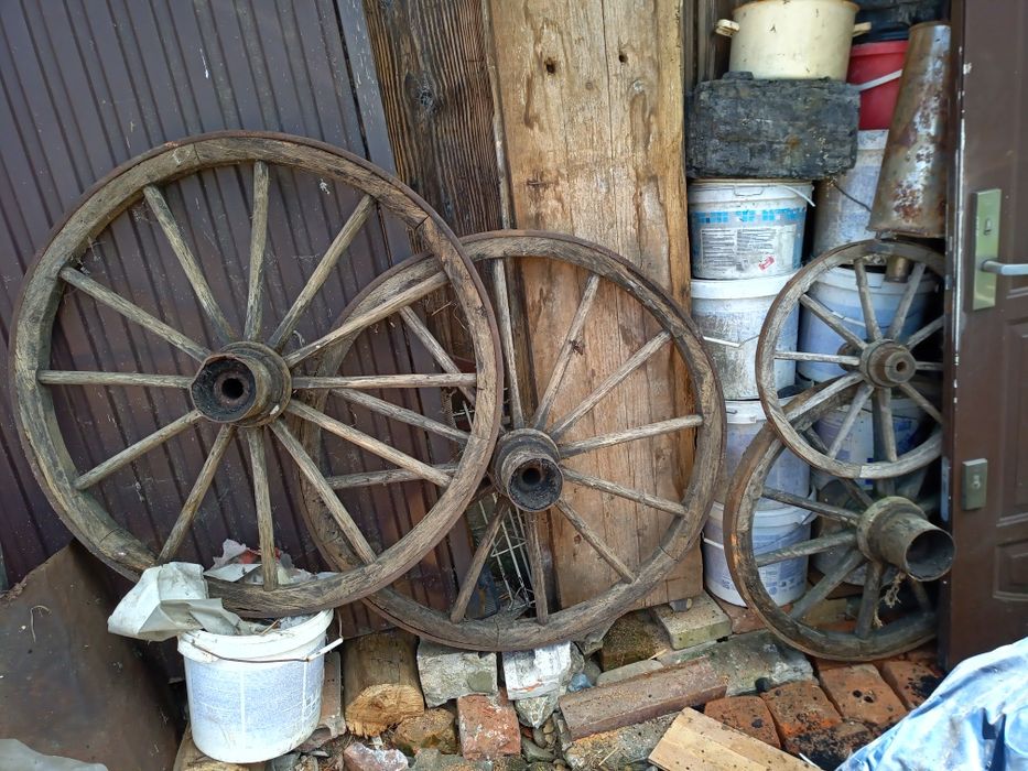 Koła od wozu drabiniastego