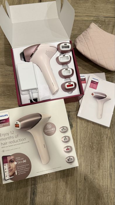 Фотоэпилятор Philips Lumea Series 9900