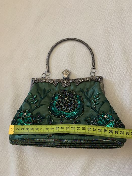 Сумка клатч вінтажна вишита бісером
