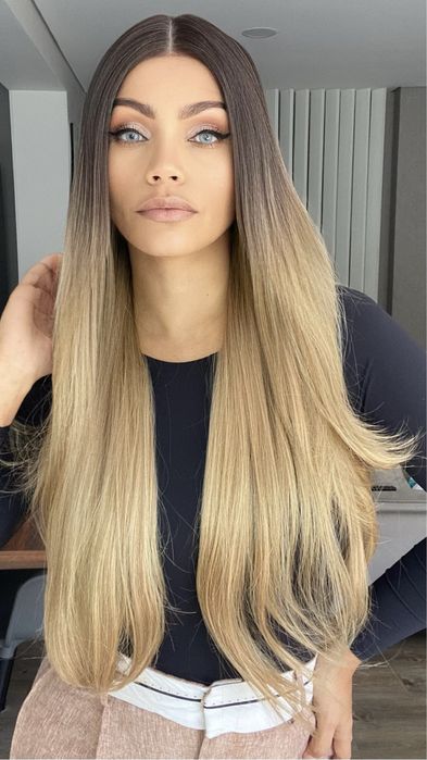 Lace Front loira lisa