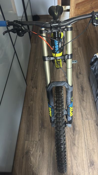 GIANT Glory Advanced 0 Carbon , Fox 40 , Magura , Shimano ZEE