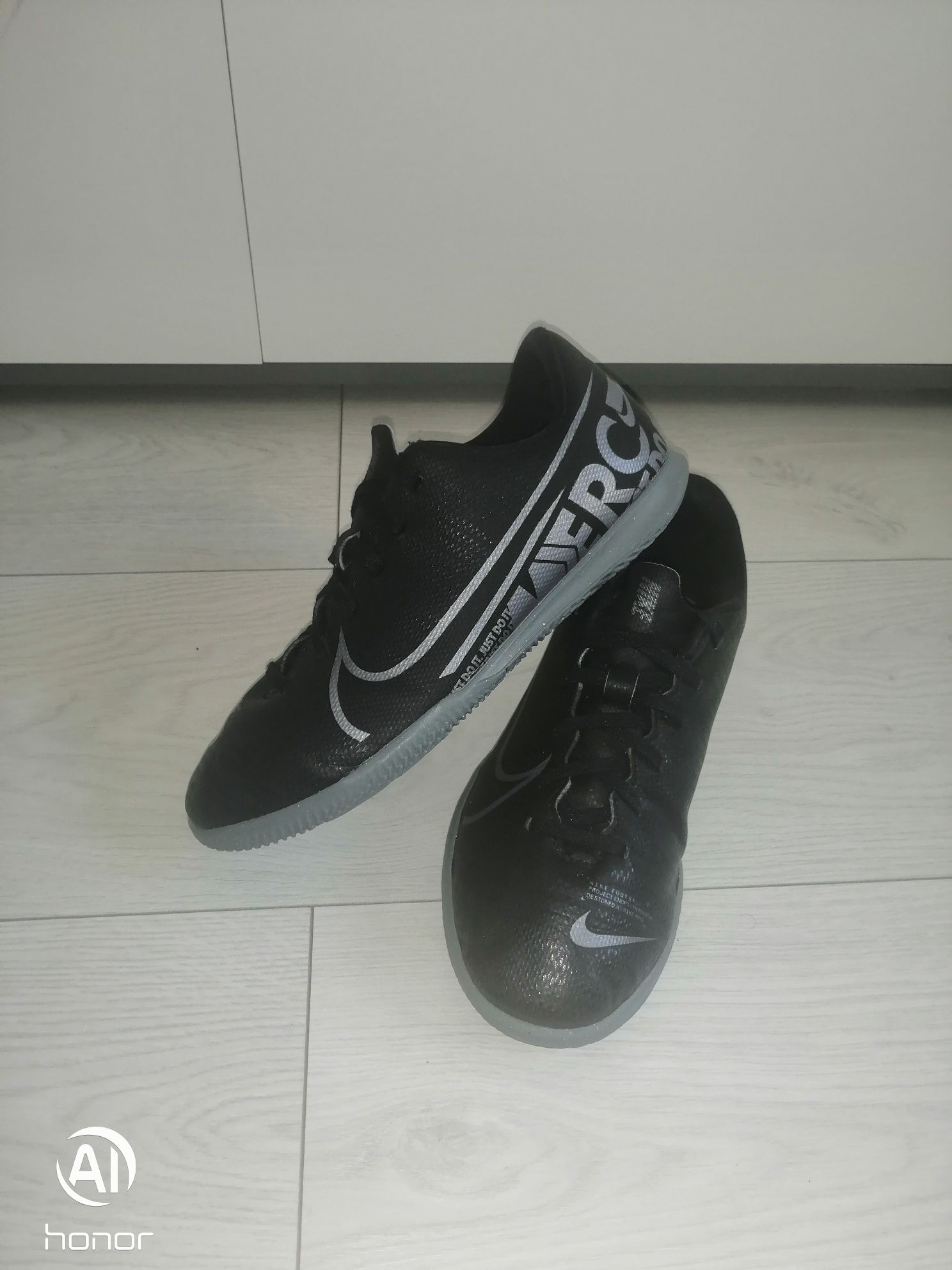 Halówki Nike Mercurial Vapor 37,5 buty piłkarskie