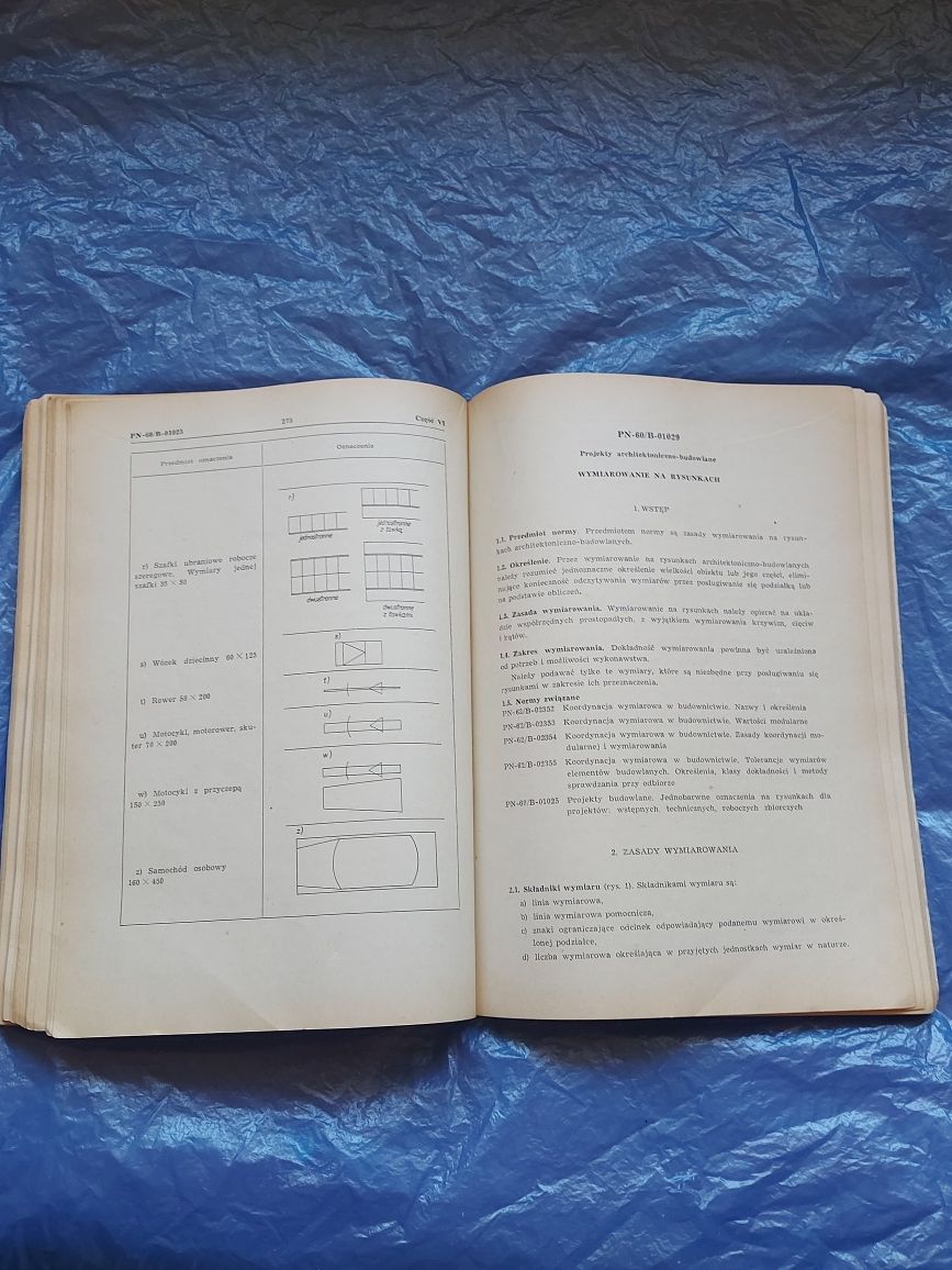 Książka Materiały szkoleniowe do egzaminów na uprawnienia budowl 1968r