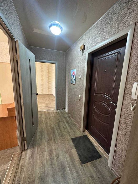 Квартира на Виставці з ремонтом, все залишають