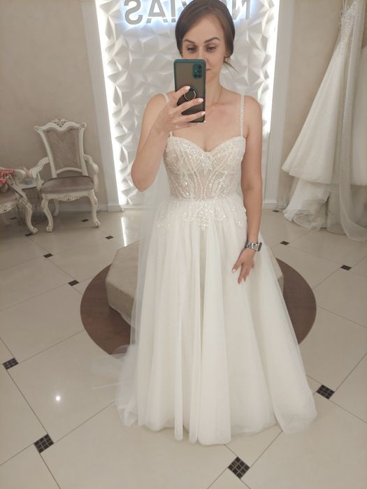 Продам весільню сукню або здам на прокат