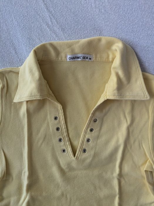 Polo amarelo tamanho M