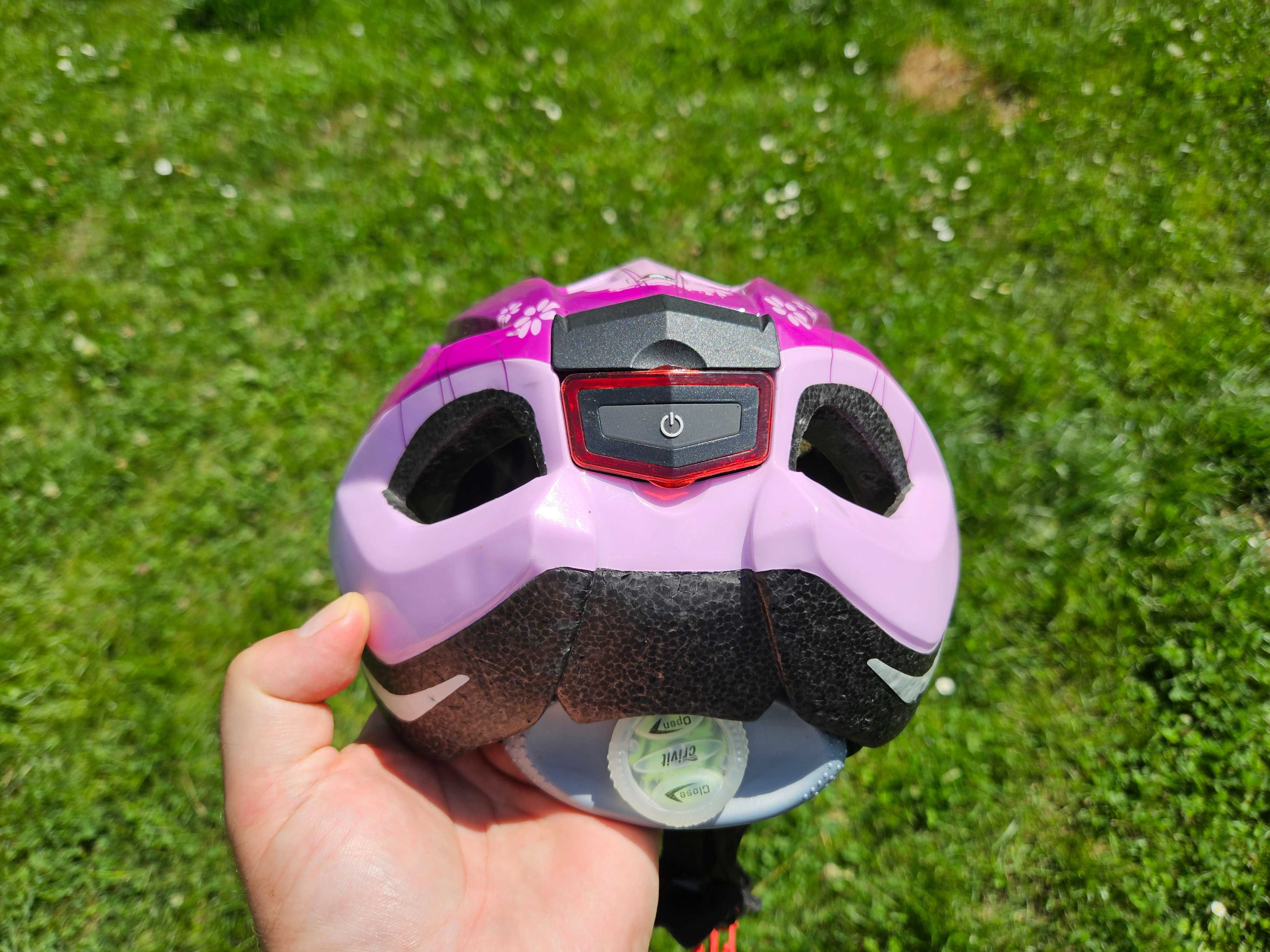 Kask Rowerowy z lampką rozm. 49-54