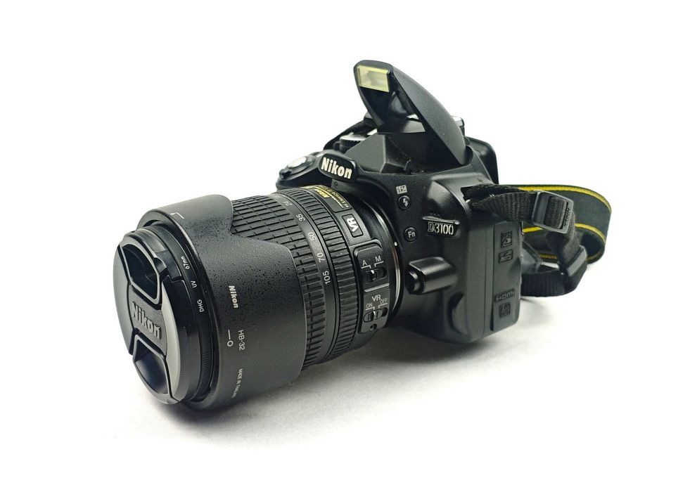 Дзеркальний фотоапарат Nikon D3100 KIT 18-105mm 32Gb + сумка