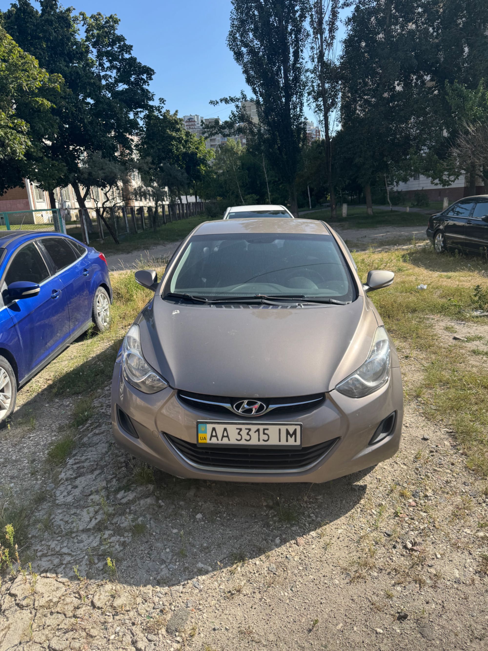 Hyundai elantra 2011