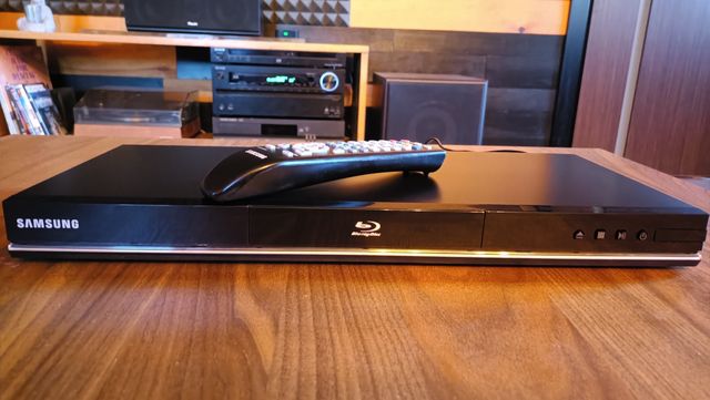 Idealny Stan Samsung BD-D5100 + PILOT. Dolby True HD. USB. Internet.
