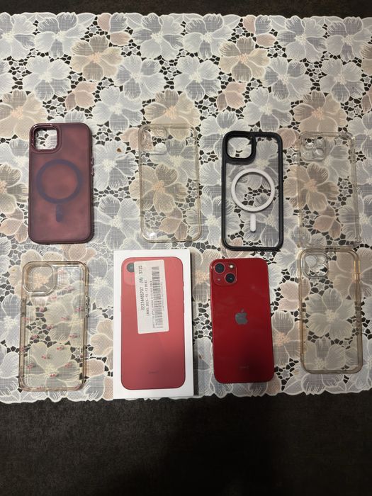 IPhone 13 Red 128 GB idealny