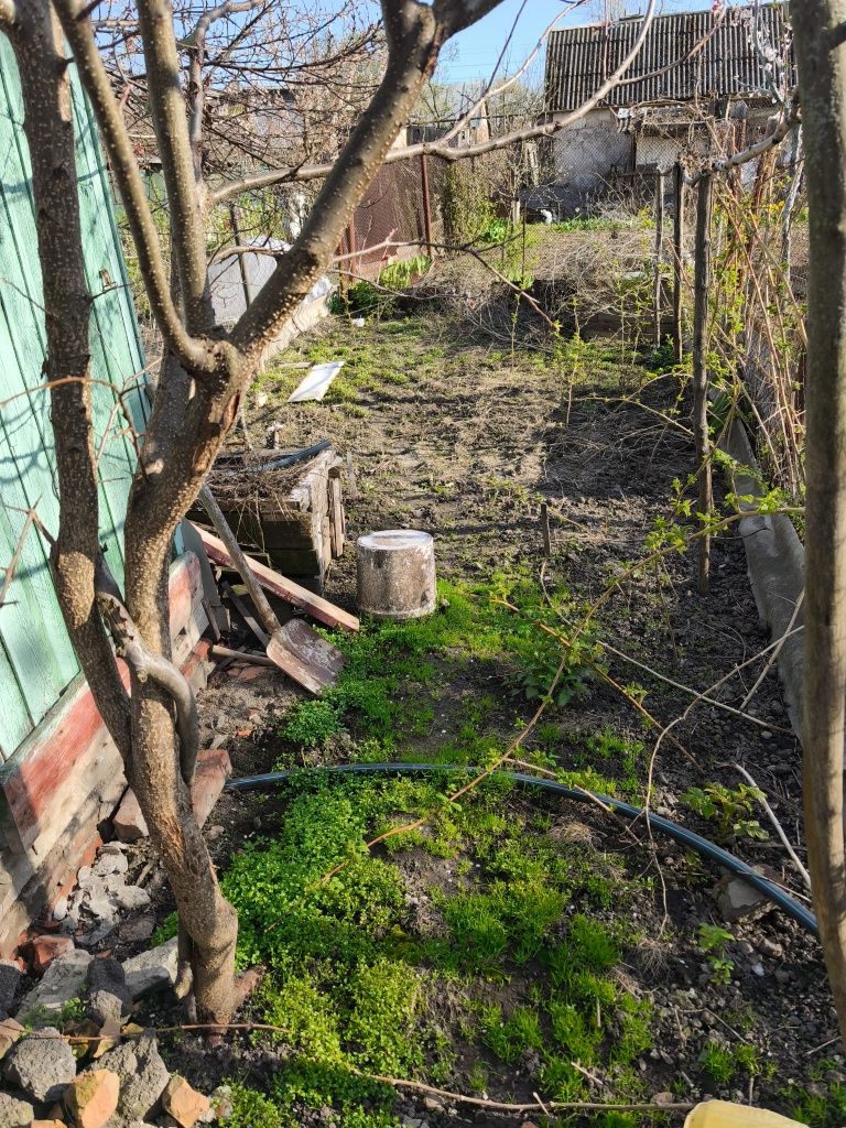 Продам частину будинку р- н СКД
