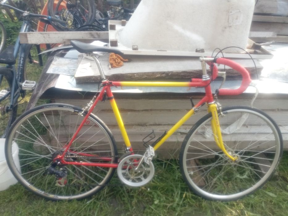 Rower szosowy retro kolarka po serwisie