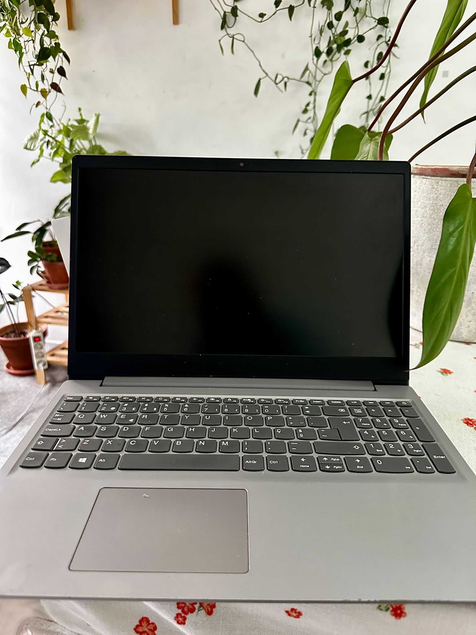 Portatil Lenovo IDEAPAP 3 8GB - 256GB