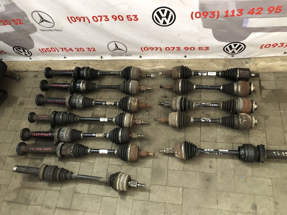 Полуось передняя правая девая VW T5 1.9  2.0  2.5 полуося передні