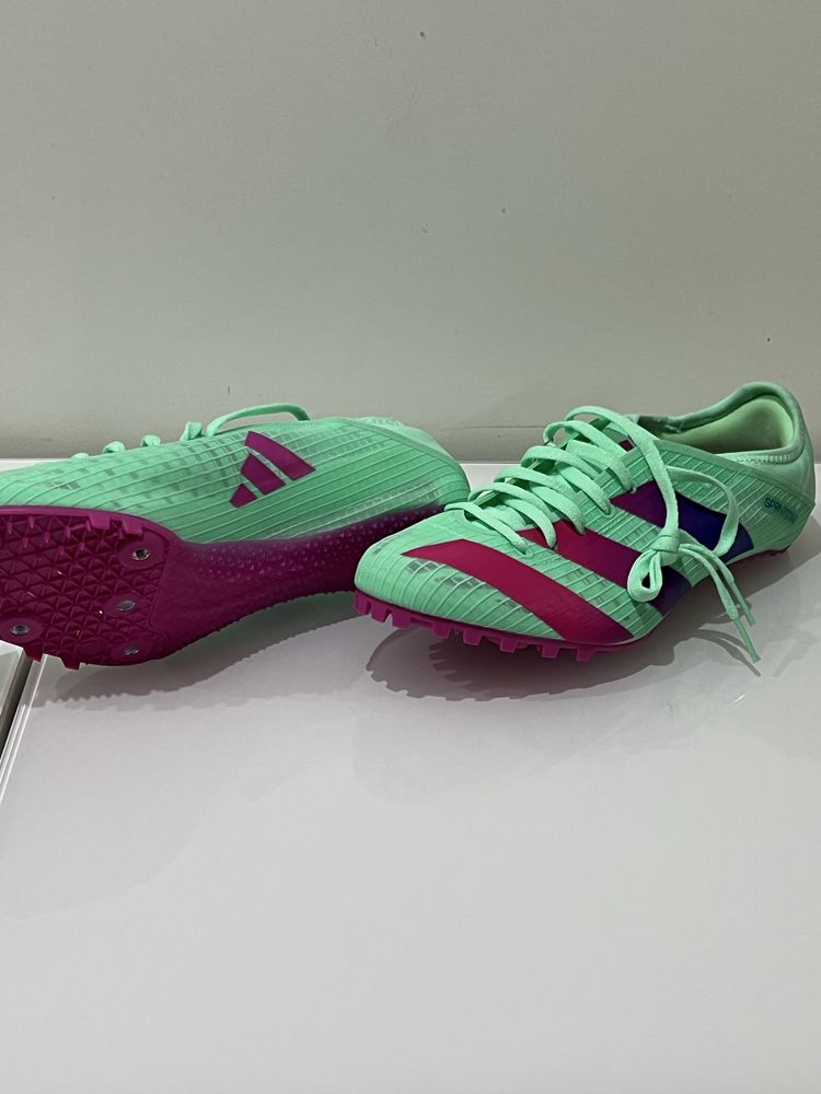 Sapatilhas bicos adidas sprintstar (NOVAS)