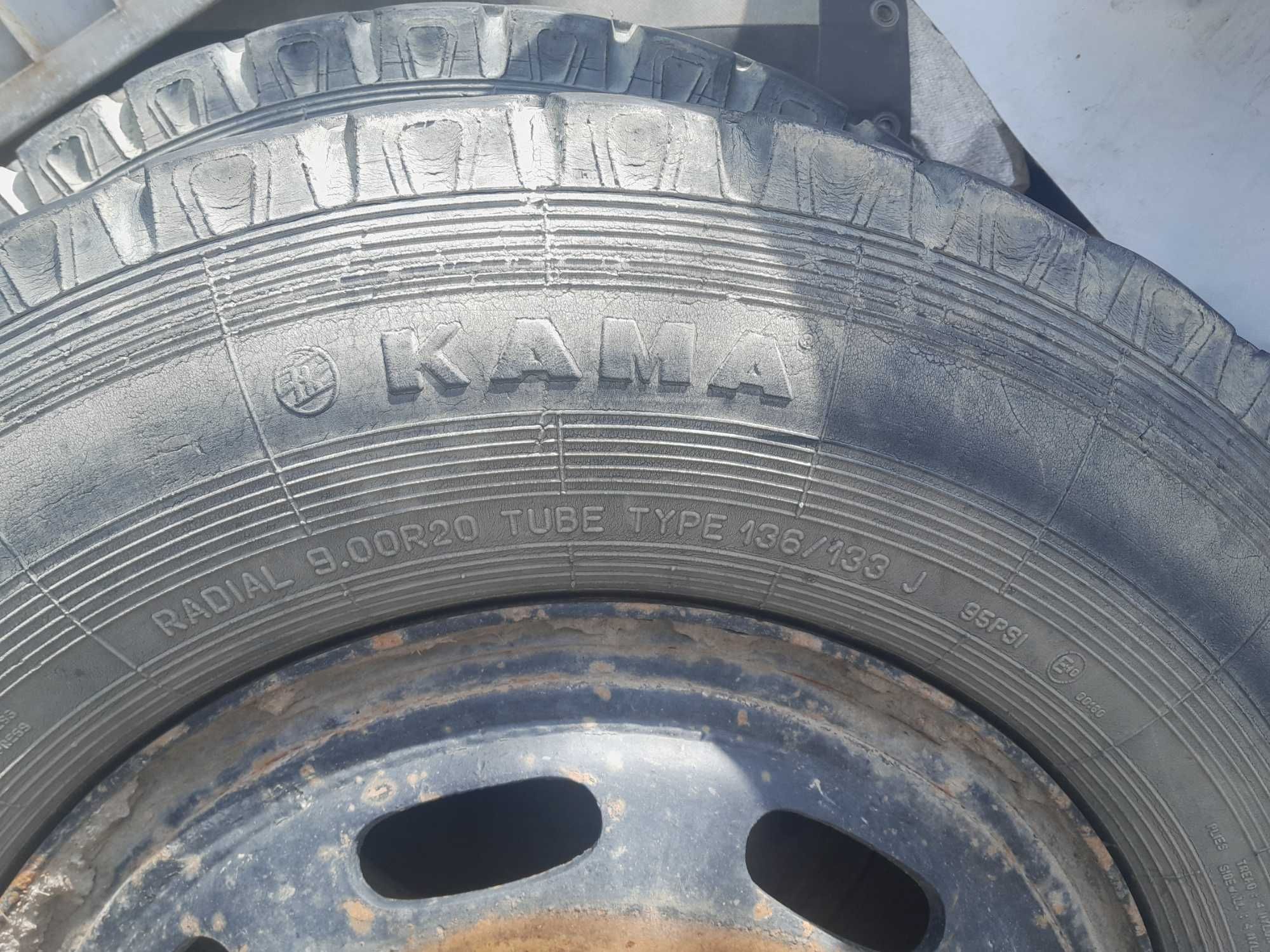 opony kama 9.00 R 20  do wozu , przyczepy
