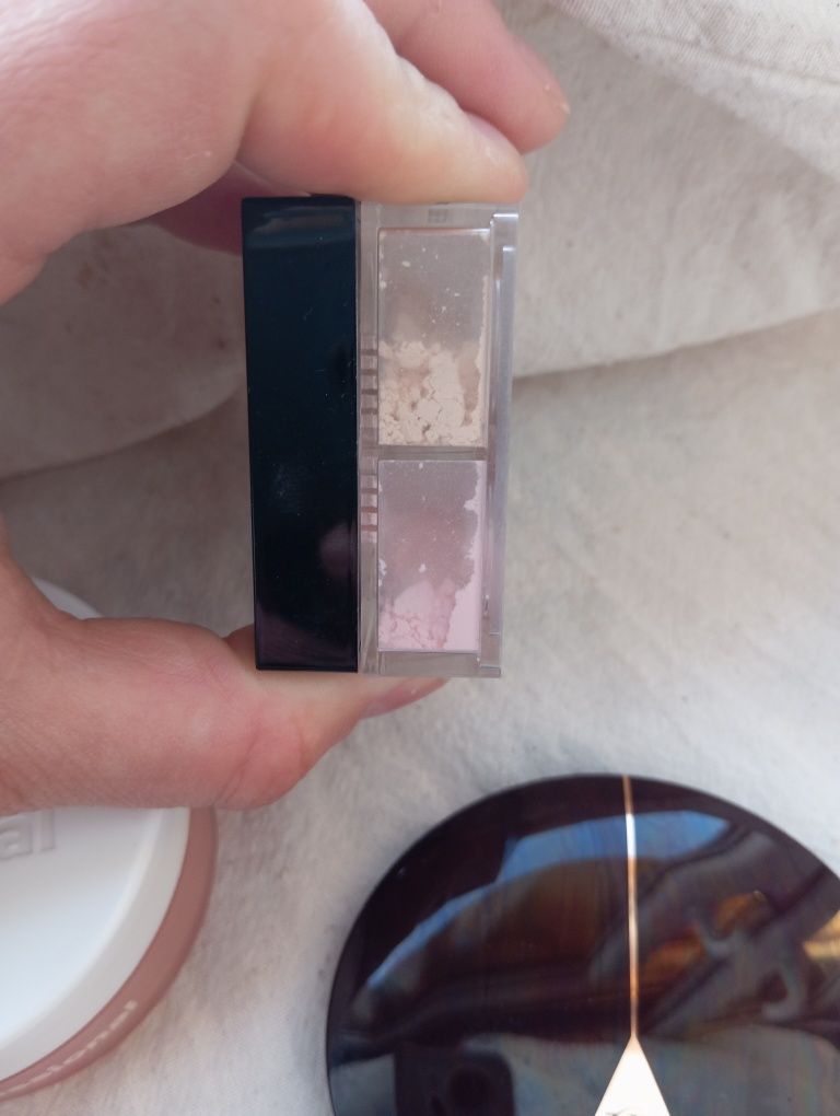 GIVENCHY PRISME LIBRE 4 kolory sypki puder Matt Blurr Setting 03 VOILE
