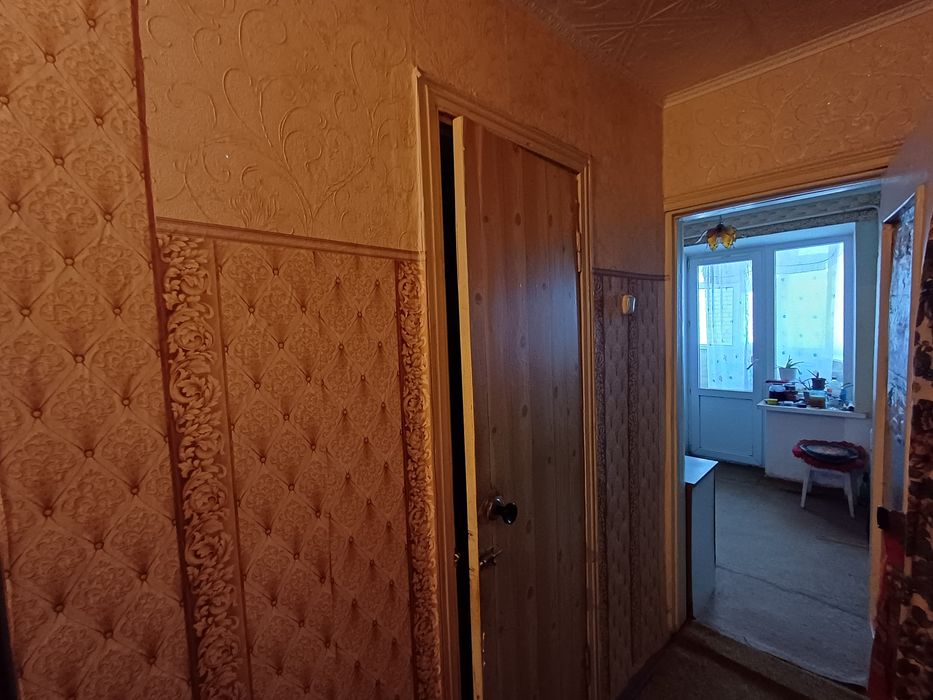 Продається 1кім.кв. в центрі