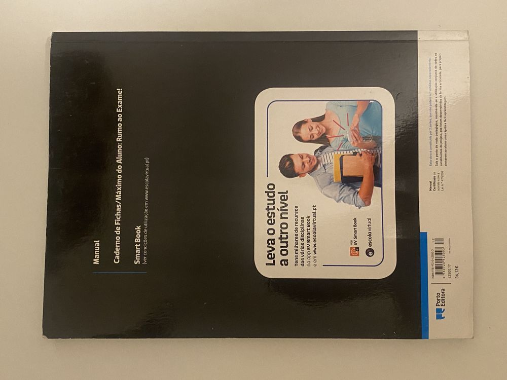 Manuais e caderno de atividades Máximo 11 ano
