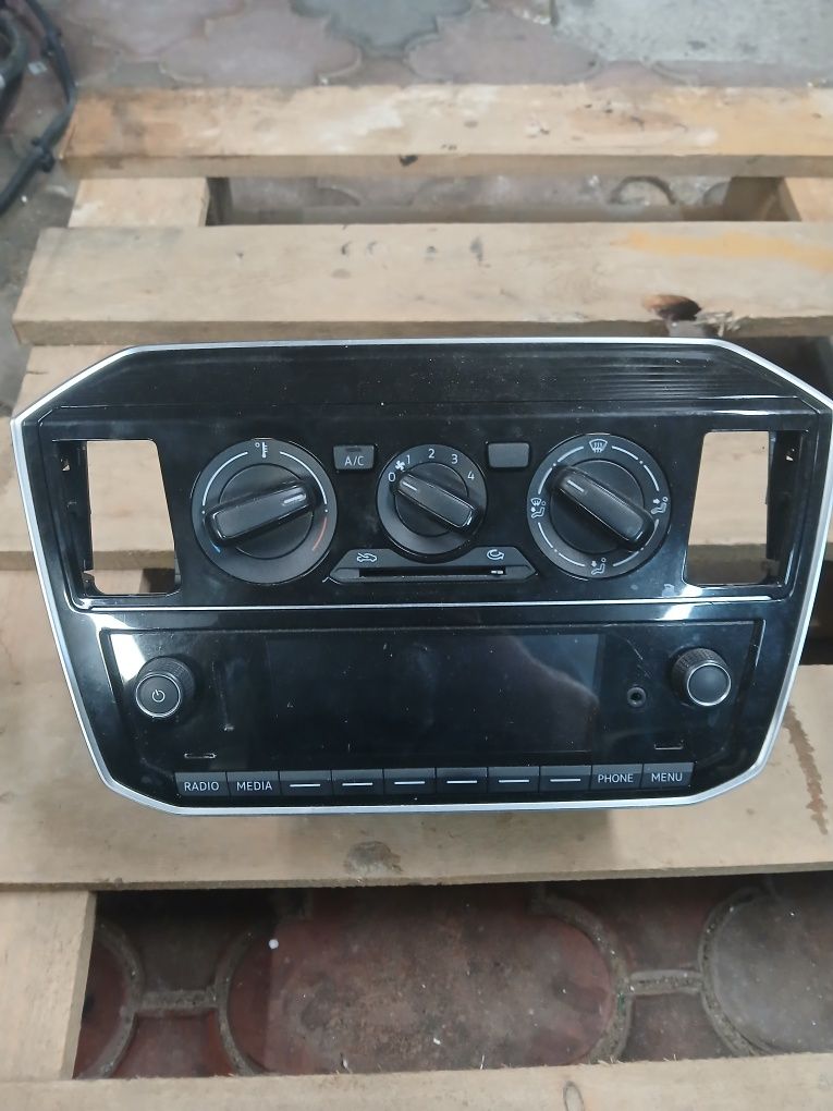 Radio vw   up lift z bluetooth  duże