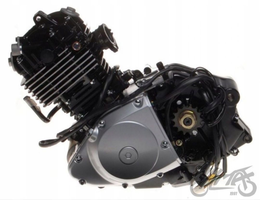 SILNIK 125 cc SUZUKI GN DR 125 Hyosung GF GT GA