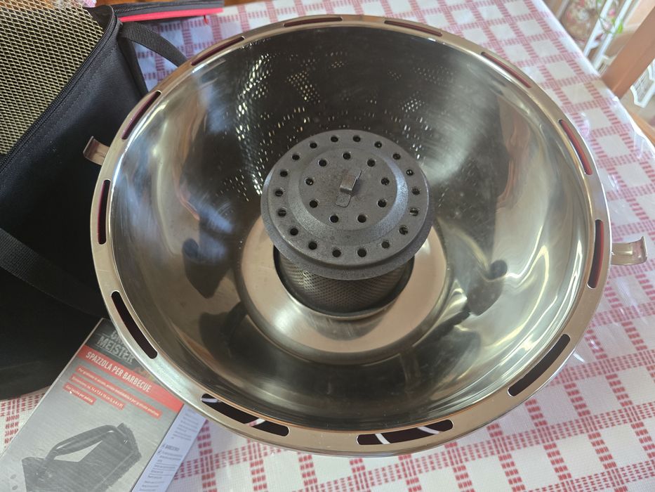 Vendo LOTUS GRILL como novo.