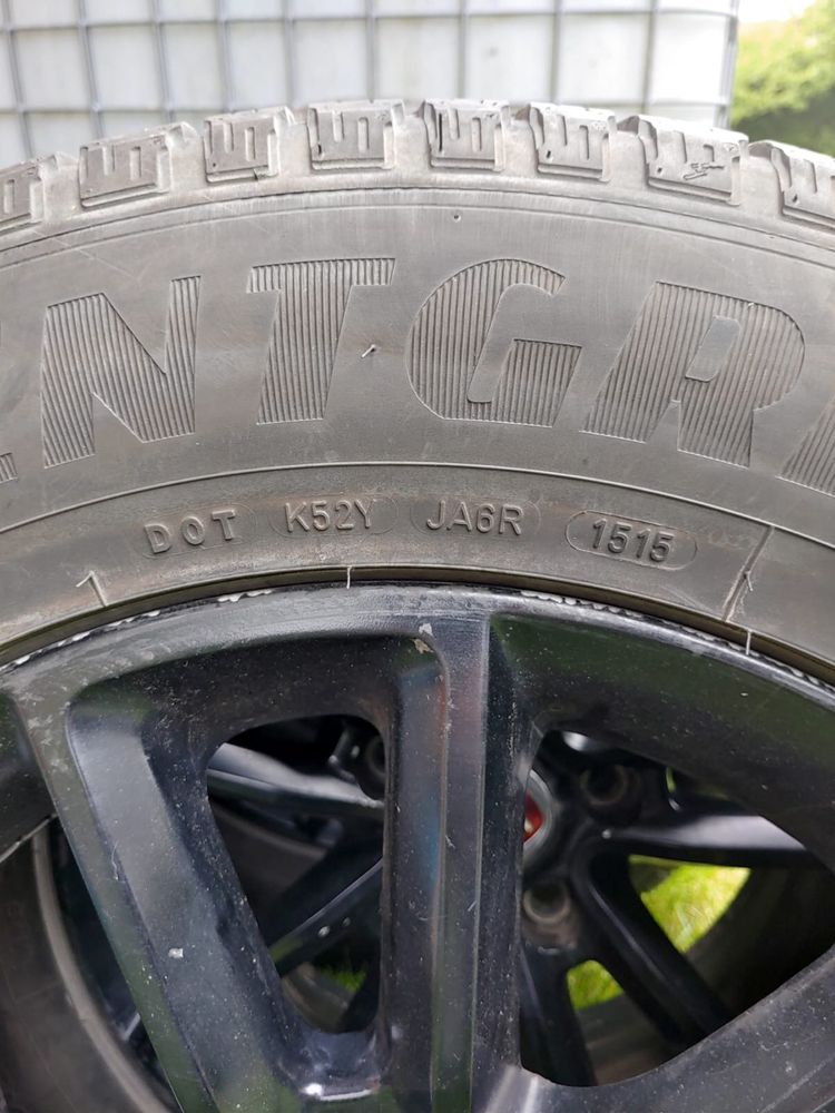 Opony Letnie 4 szt .Do Suva 225/65 R17 Bez Felg