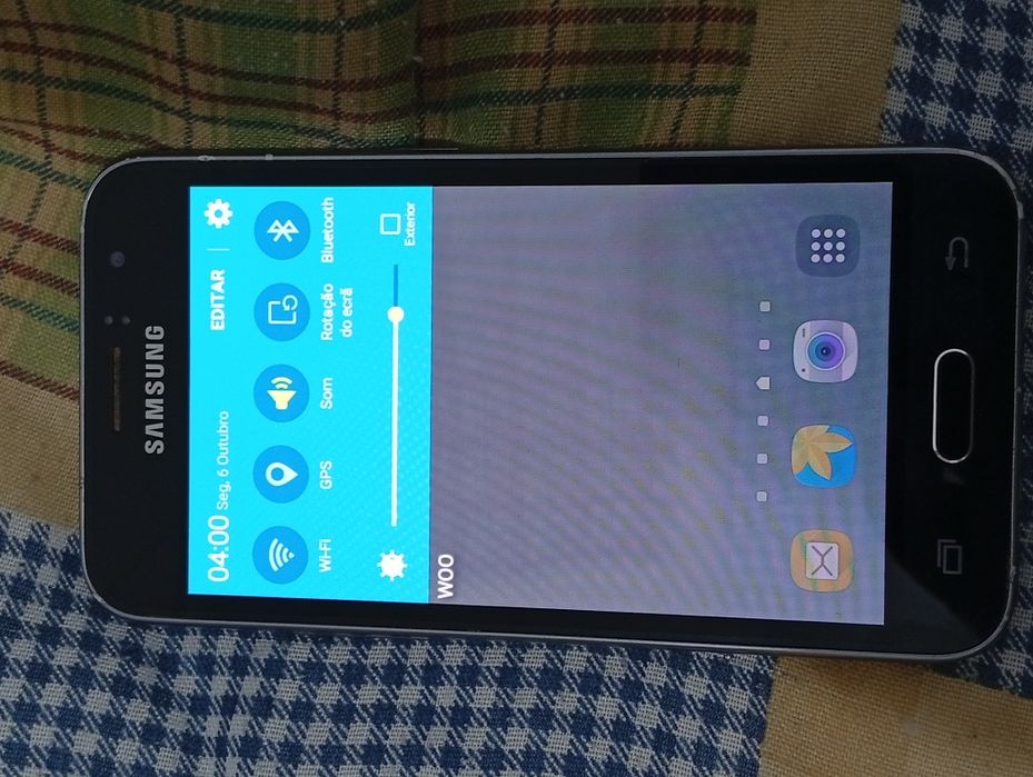 Samsung Galaxy J1 dual sim