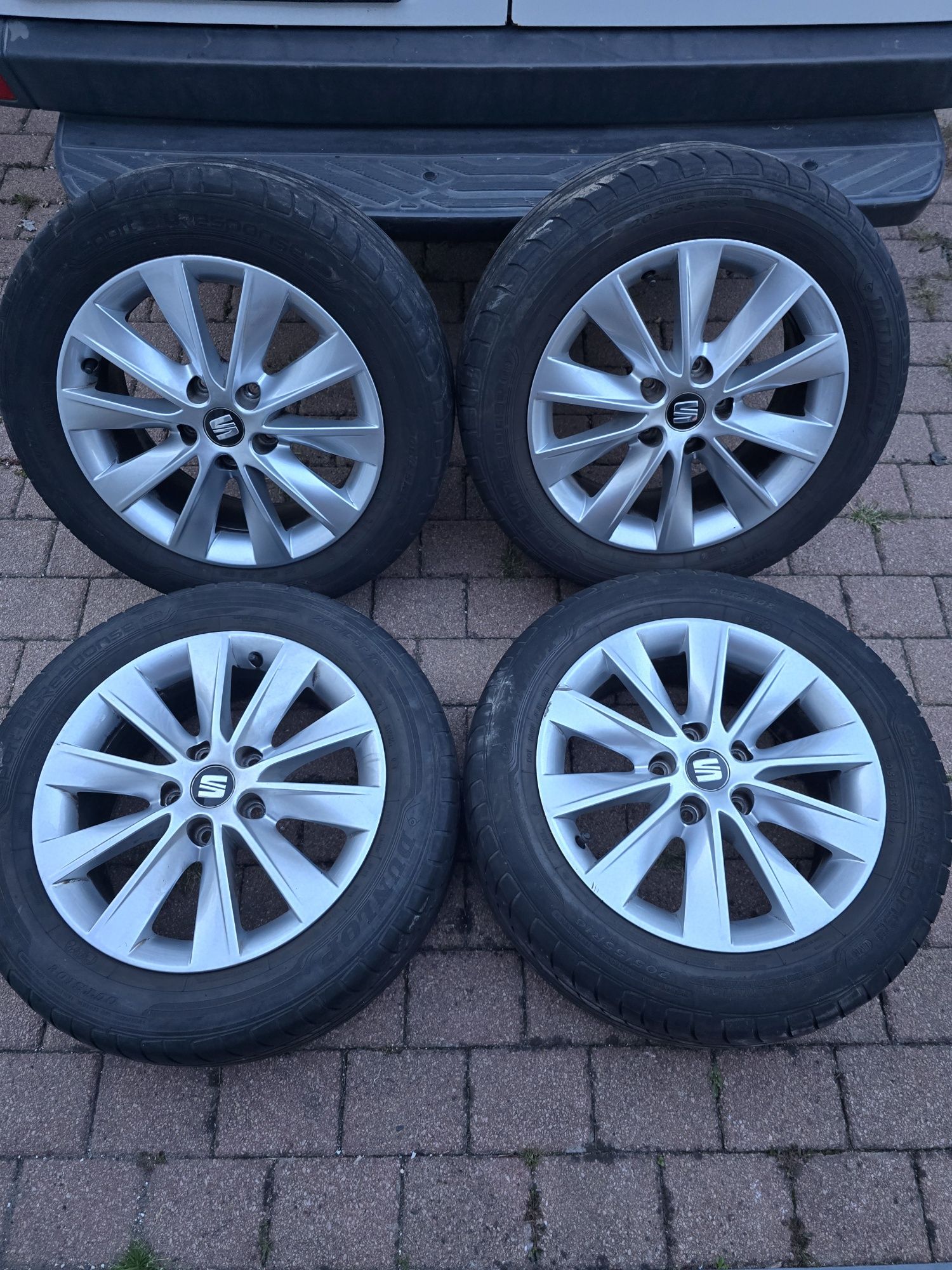 Koła felgi aluminiowe Seat Leon 16 cali