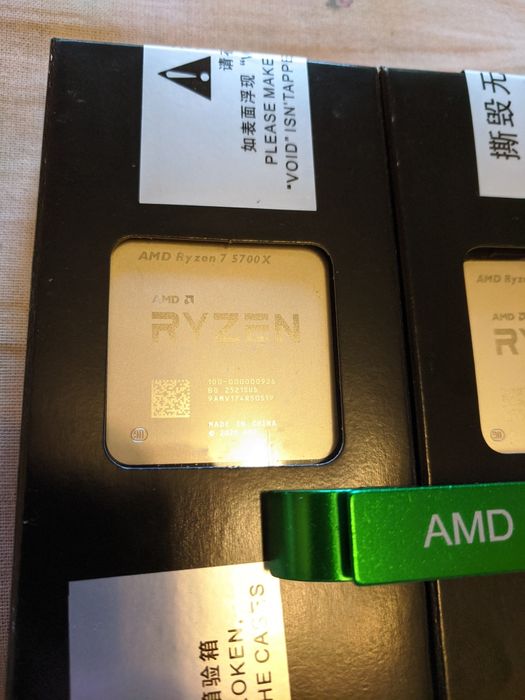 Процессор Ryzen 7 5700X. Новый. AM4 в подарок открывашка
Процессор Ryz