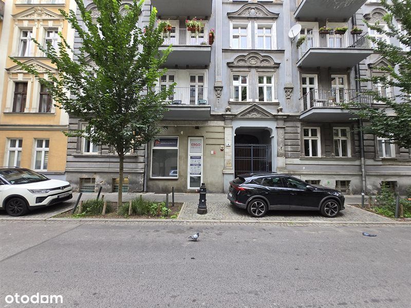 Nowa Cena - Lokal Użytkowy Z Antresolą / Łazarz