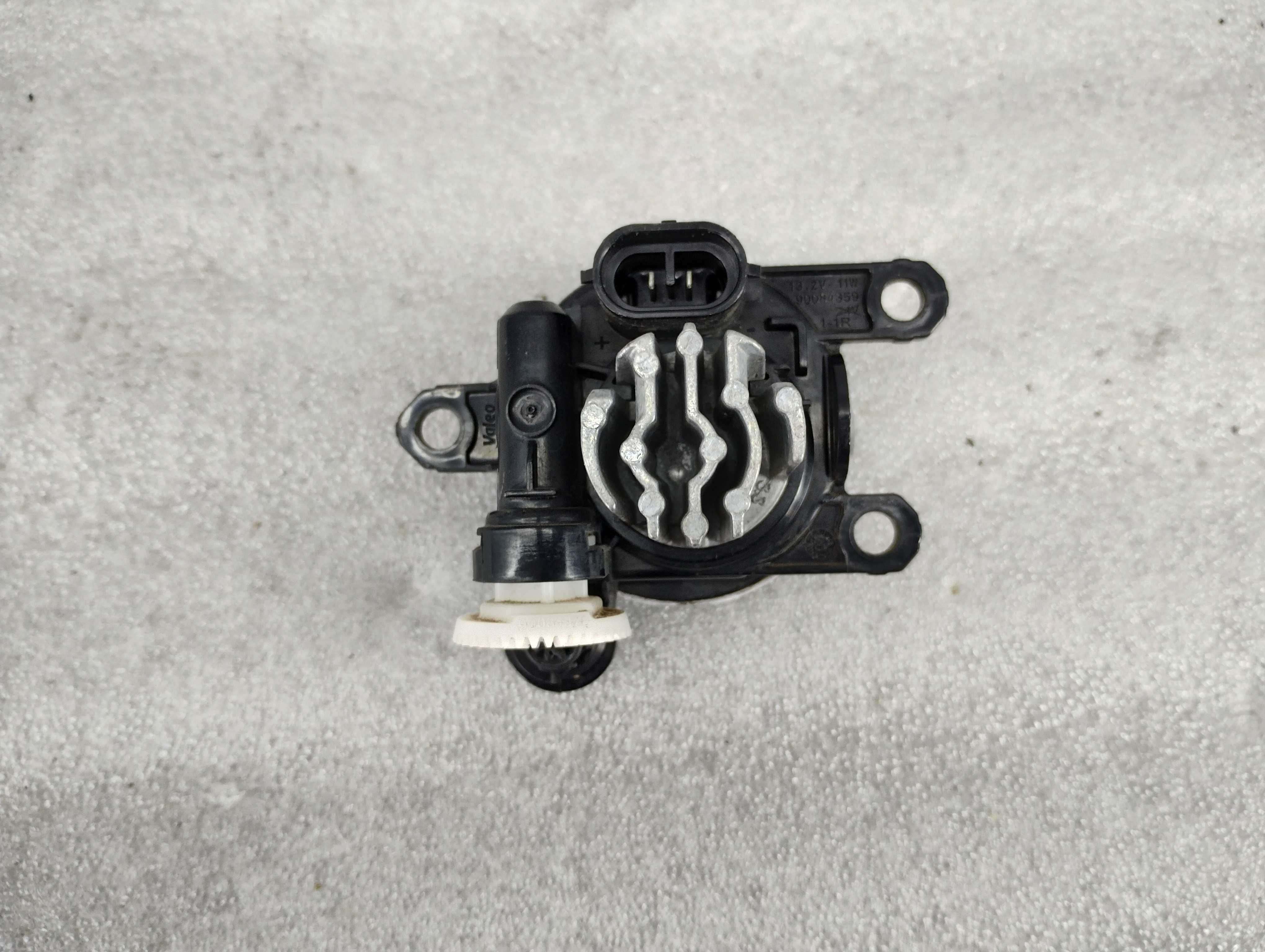 Halogen Prawy Ford Puma MK2 LED DRL