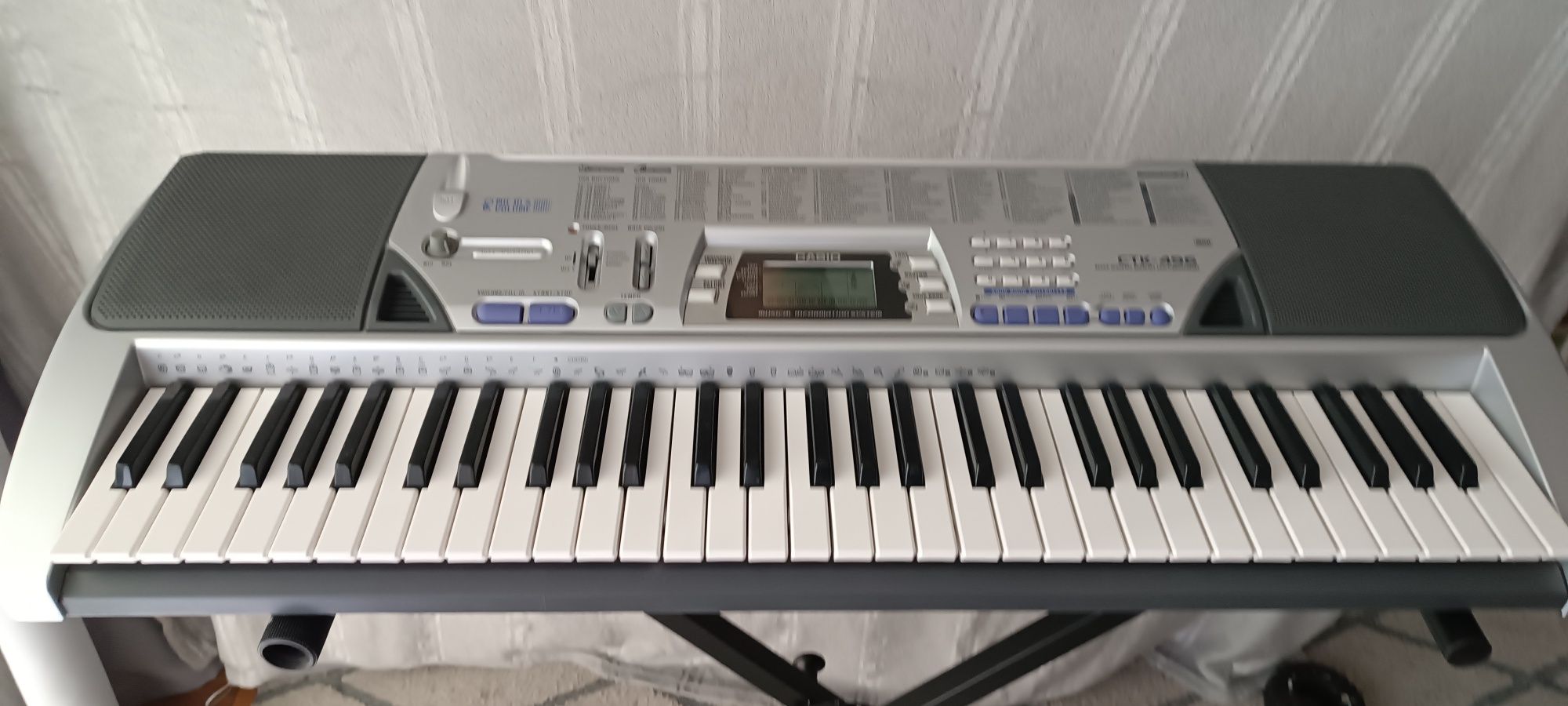 Pianino keyboard Casio CTK-496 ze statywem