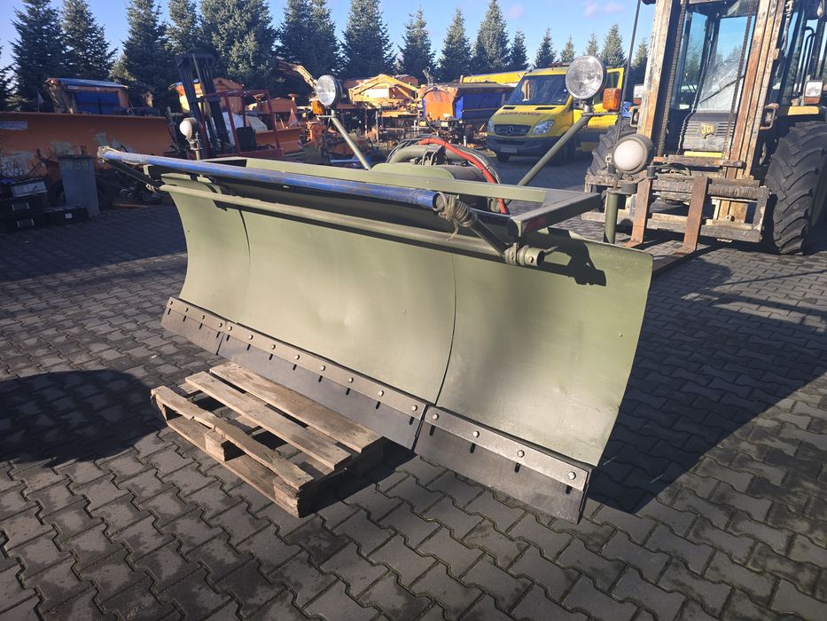 Pług schmidt E3 z własną hydrauliką 3m