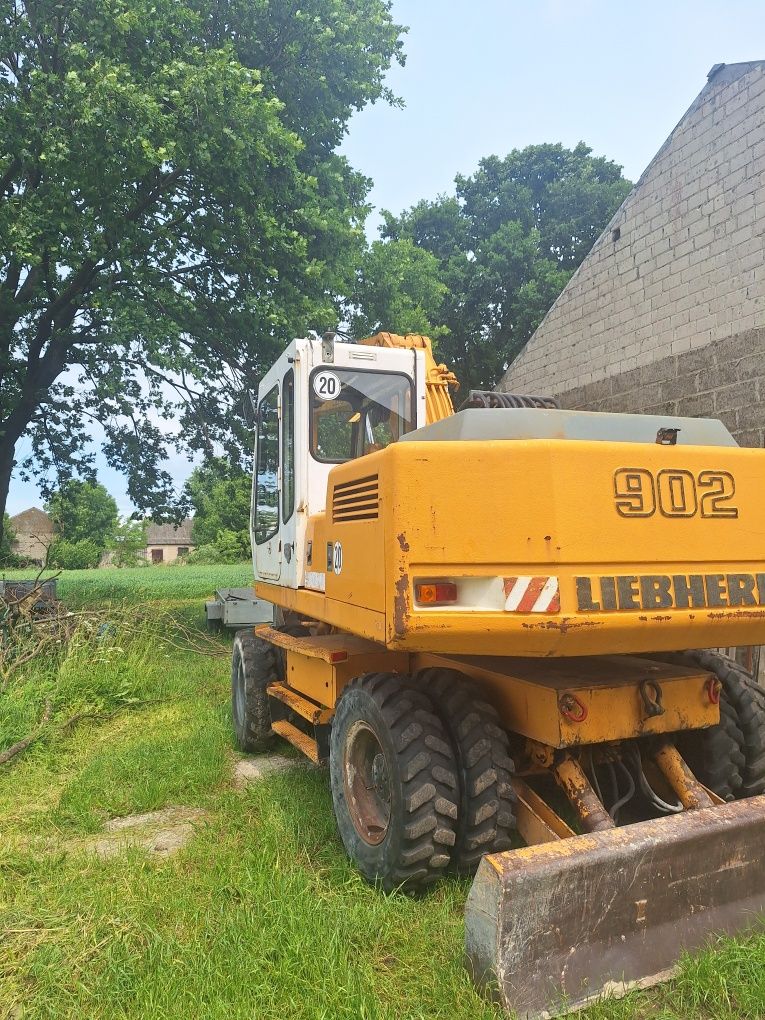 Sprzedam liebherr 902