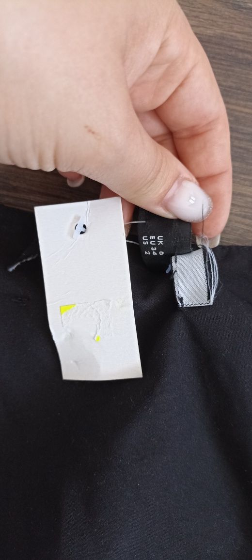 Sukienka midi kimono cekinowa z paskiem w talii nowa z metką S/M