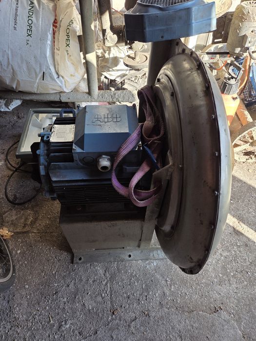 Potężna dmuchawa, wyciag, silnik 11 kw ABB