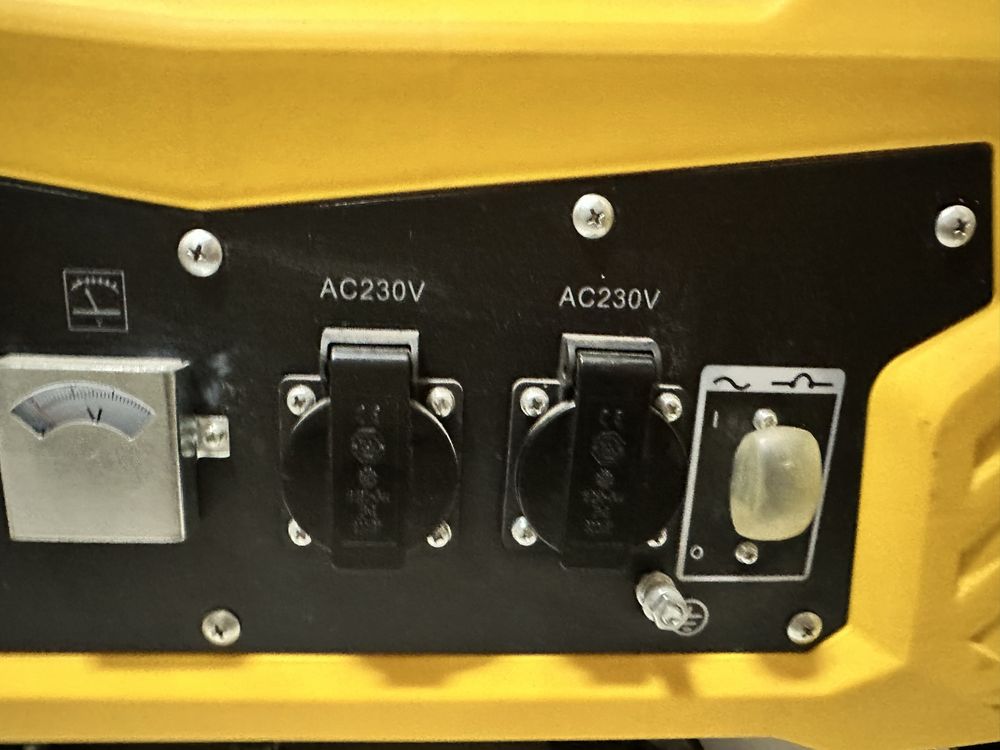Agregat prądotwórczy Stanley SG 2400 Basic – sprawny, gotowy do pracy