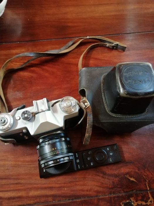 Фотоапарат Зенит