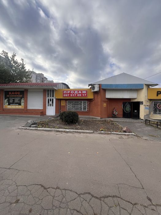 Оренда окремого приміщення 178 метрів по вулиці Перемоги