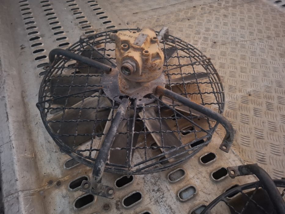 Wentylator o napędzie hydraulicznym z hydromotorem mocowanie