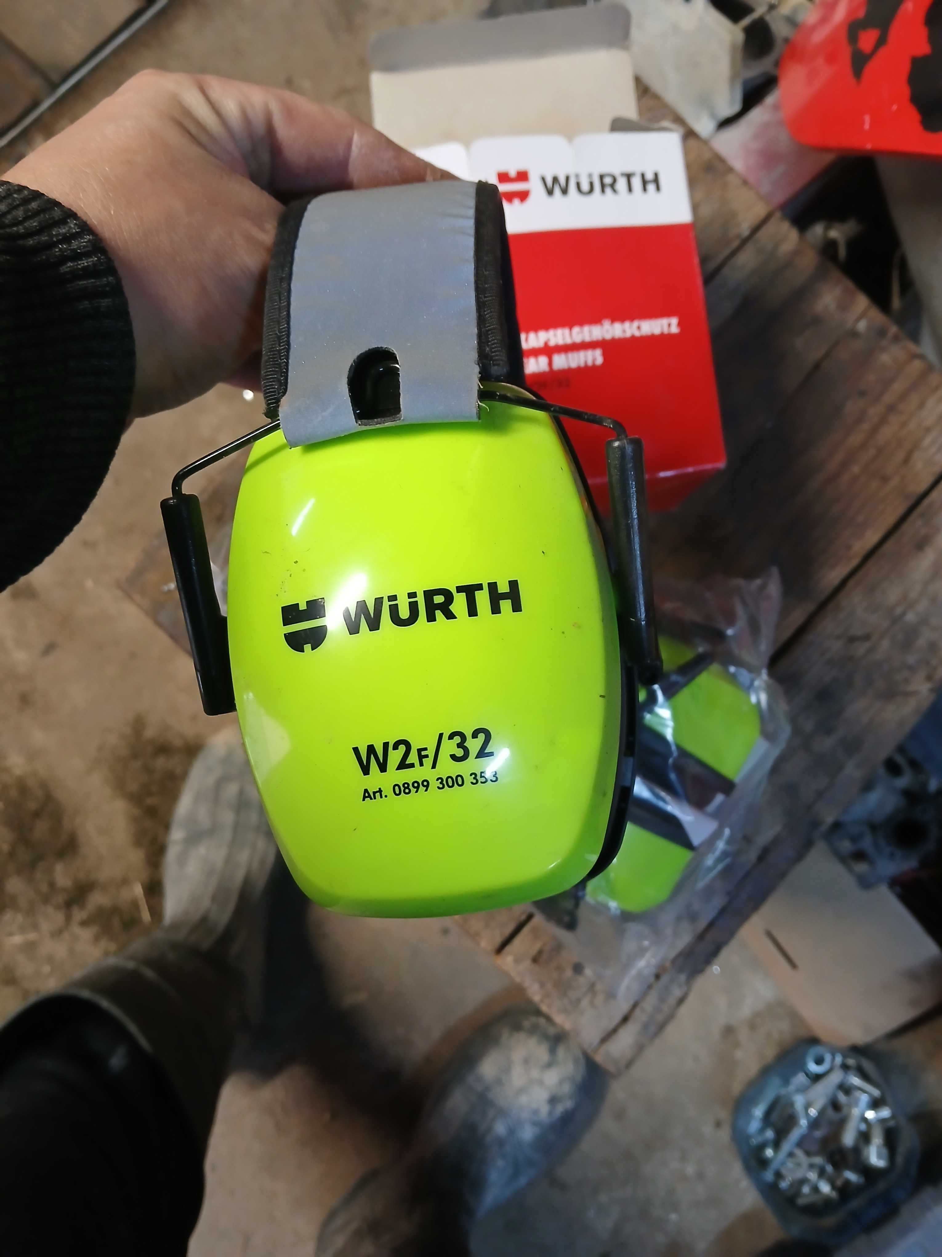 Nauszniki  würth