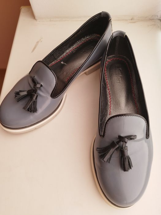 Лофери, туфлі жіночі