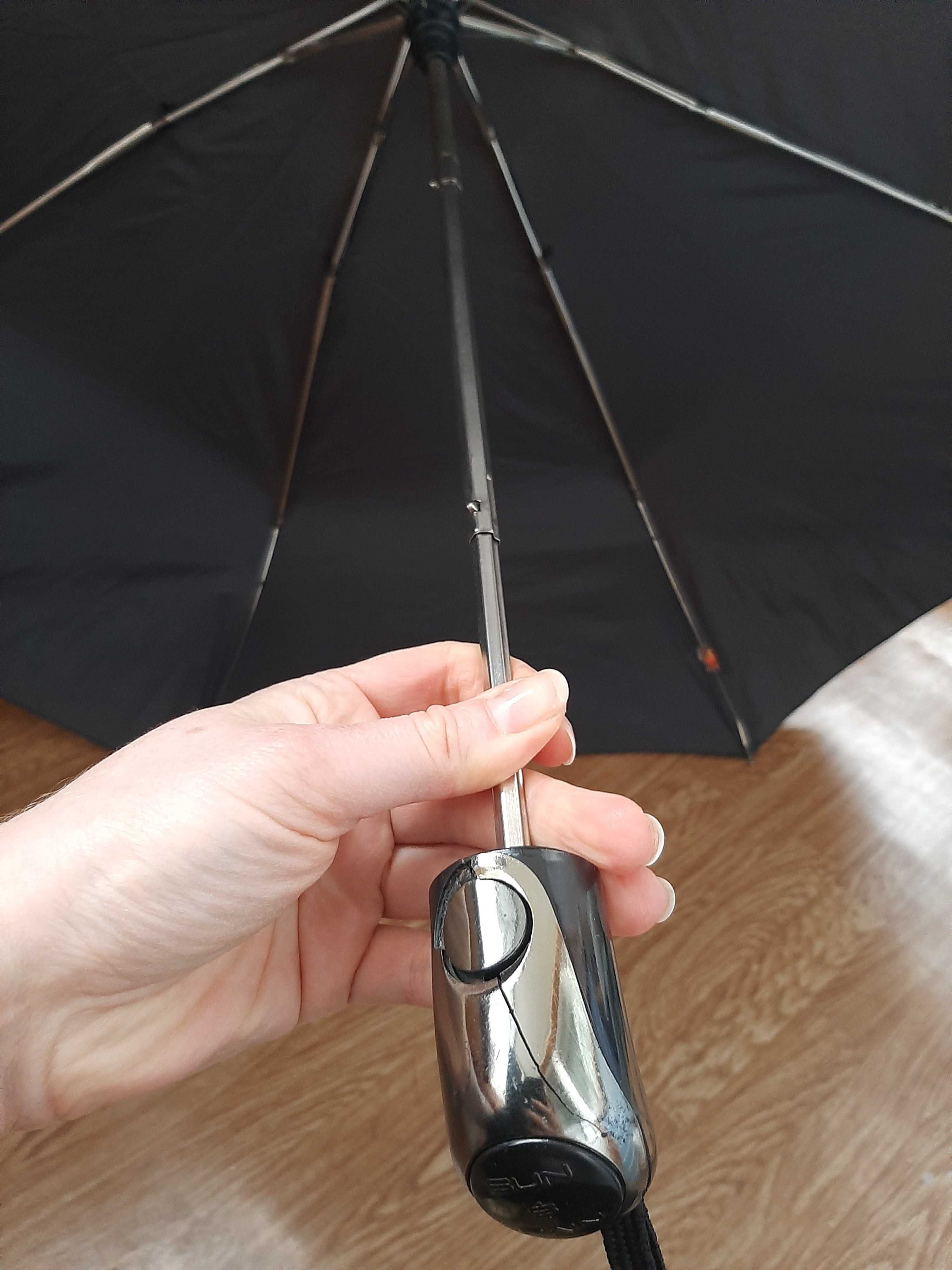 Зонт, парасоля чорний